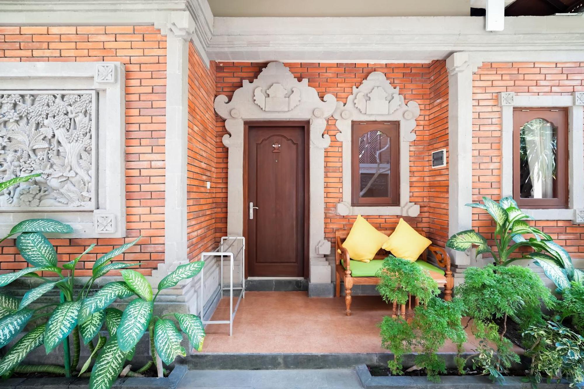 Adi Dharma Hotel Legian Exterior foto